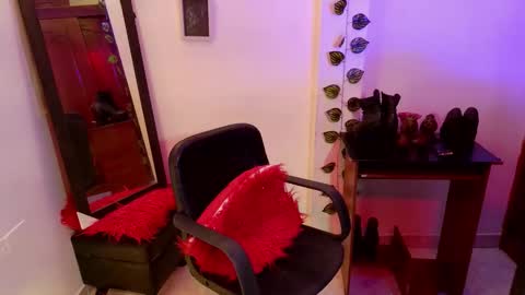 Carla online show from 11.29.25