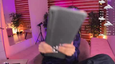 Valerin online show from 11.14.25