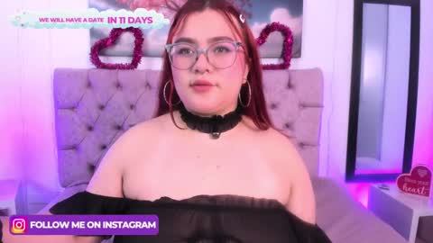 SARA ARIAS  online show from 02.04.25