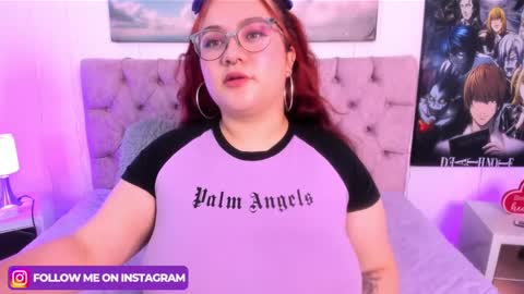 SARA ARIAS  online show from 02.20.25