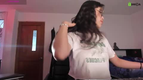 sara_aster online show from 04.03.26