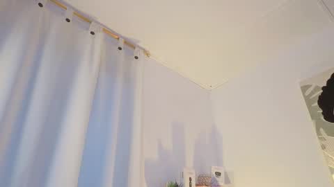 Sara online show from 12.16.25