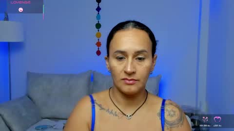 Snapshot of sara_charmy chatting on 04.22.26 online show from 04.22.26