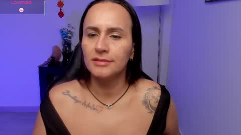 Snapshot of sara_charmy chatting on 06.09.26 online show from 06.09.26