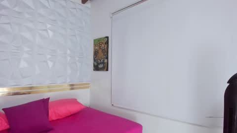 Sara Collins online show from 12.12.24