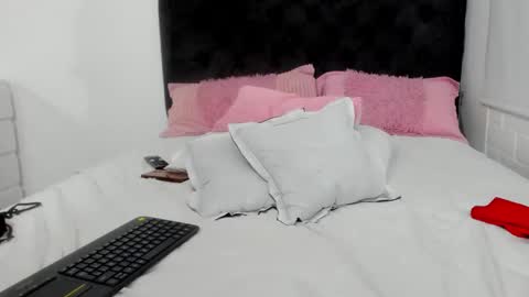 sara online show from 01.13.25