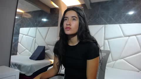 Sara online show from 04.06.26