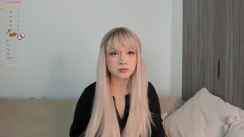 Sara  new account  give me thomb up  Follow me   help me reach 15k followers again   online show from 01.29.25