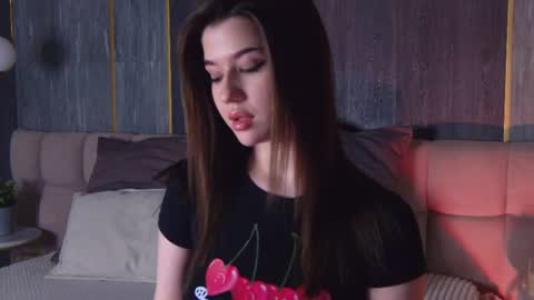 Sara online show from 04.10.26