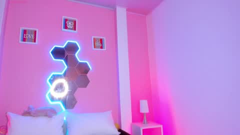 Sara  online show from 02.07.25