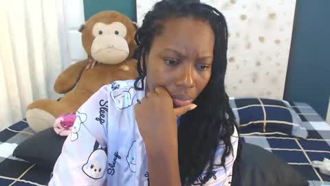 S A R A online show from 10.16.25