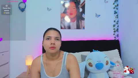 Sara Mendez online show from 02.04.26