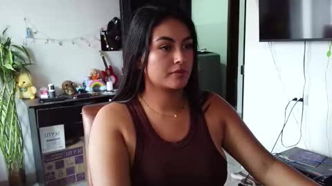 Snapshot of sara_mike666 chatting on 02.25.26 SARA MIK666 online show from 02.25.26