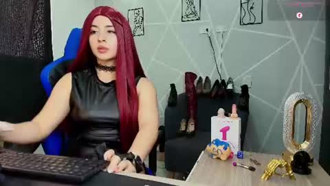 Snapshot of sara_moon3 chatting on 07.01.26 Sara online show from 07.01.26