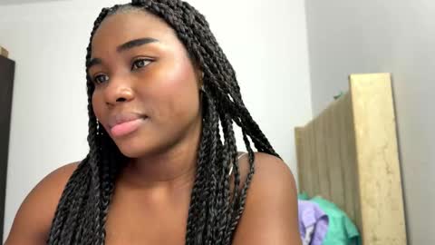 Sara online show from 03.28.26