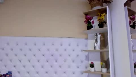 Snapshot of sara_salgado chatting on 09.12.25 sara_salgado online show from 09.12.25
