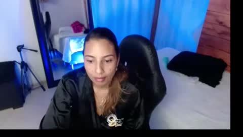 Snapshot of sara_thompson01 chatting on 04.10.26 SARA online show from 04.10.26