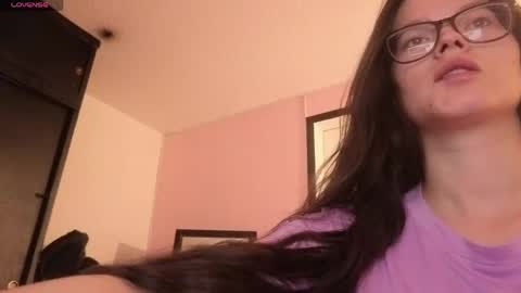 Snapshot of sara_valderrama_ chatting on 06.04.26 sara_valderrama_ online show from 06.04.26