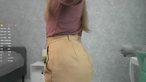 Im Sara  online show from 11.10.25