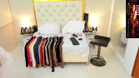 Saraa Gomez online show from 02.22.25