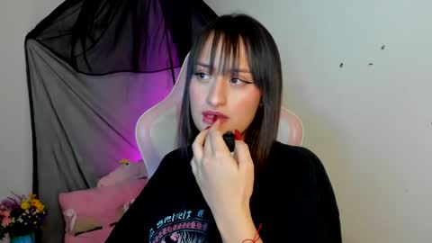 Sarah Ramirez online show from 01.06.25