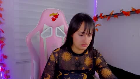 Sarah Ramirez online show from 11.11.25