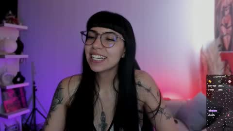 Sara online show from 10.18.25