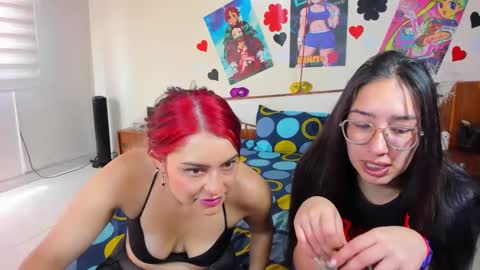 Snapshot of saraandmarilyn chatting on 12.14.24 Alahia and Marilyn online show from 12.14.24
