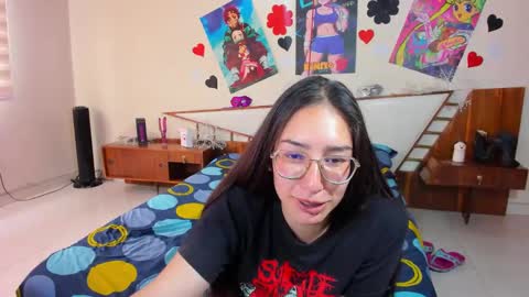 Snapshot of saraandmarilyn chatting on 12.14.24 Alahia and Marilyn online show from 12.14.24