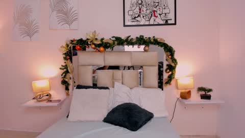 Sara And Stiven online show from 12.26.24