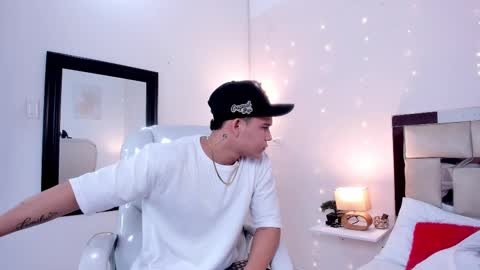 Sara And Stiven online show from 03.07.25