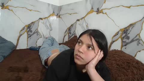 sara and thomas online show from 12.13.25