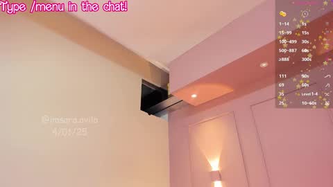 Snapshot of saraavila_ chatting on 01.05.25 SaraAvila online show from 01.05.25