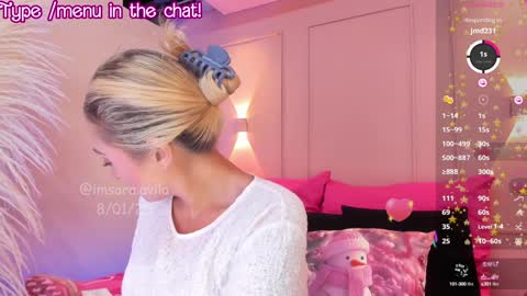 Snapshot of saraavila_ chatting on 01.08.25 SaraAvila online show from 01.08.25