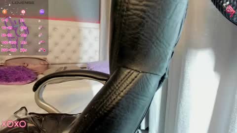   online show from 01.22.25