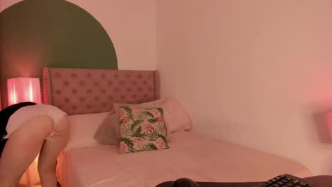 Sarada Parker online show from 02.10.25