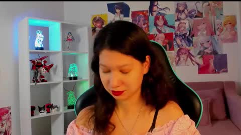 SaraDenars online show from 11.28.25