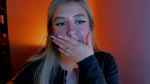 saradiazxxx online show from 03.29.26