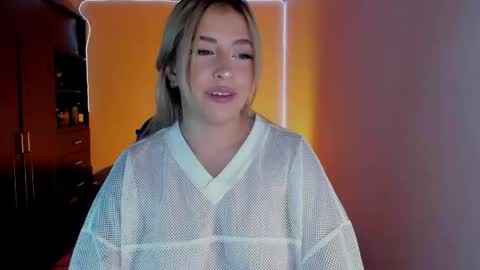 saradiazxxx online show from 04.16.26