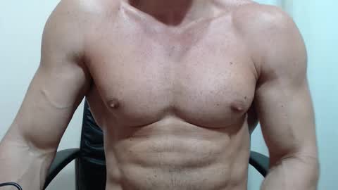 saradorj92 online show from 02.05.26