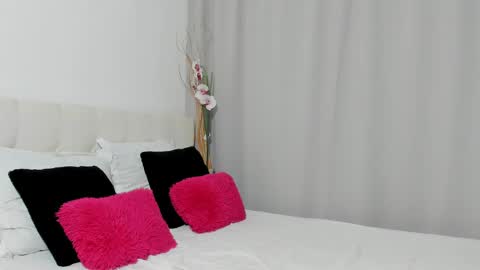 Sara online show from 06.10.26