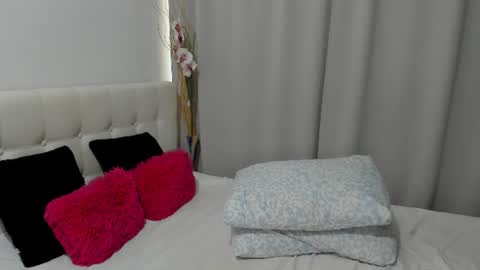 Sara online show from 07.04.26