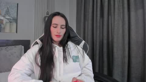  Sara Gomez  online show from 05.11.26