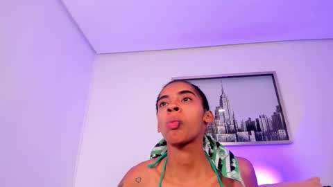 sarah_ashbourne online show from 11.15.25