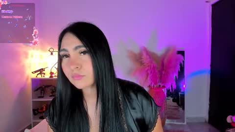 Sarah Valkiria  IG  Sar lanister online show from 02.19.25