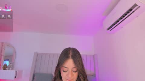 Sarah Bonneth online show from 02.08.26