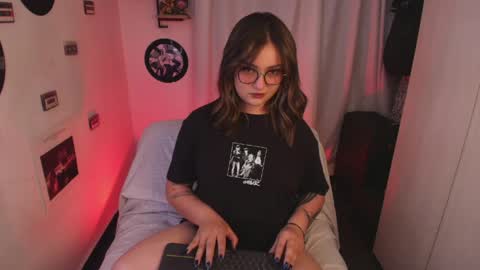 Sara online show from 04.21.26