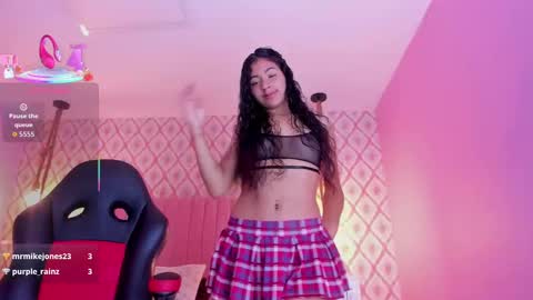 SARAH KEYS  online show from 09.30.25