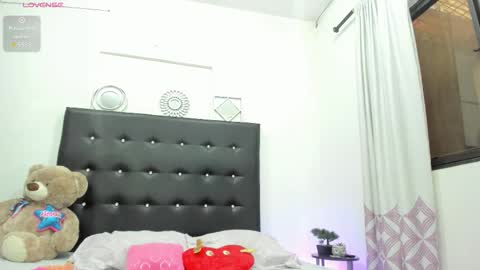 sarah_lowee online show from 09.21.25