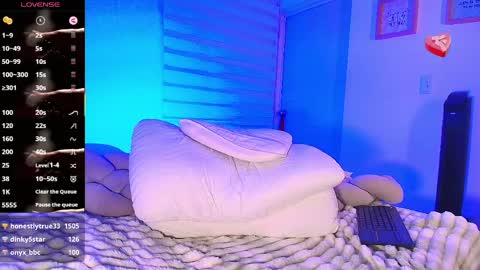 Sarah   online show from 04.11.26